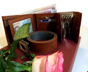 ست تبلیغاتی چرم 500